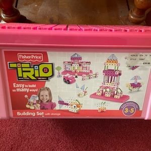 Trio girls block set